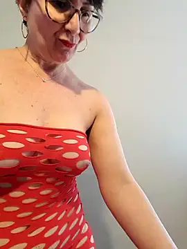 Viola8p online show from April 5, 10:33 am