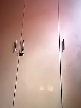 Snapshot of DiamondGoddes chatting on September 30, 9:04 am DiamondGoddes online show from September 30, 9:04 am