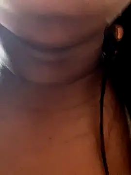 Snapshot of DiamondGoddes chatting on October 30, 7:28 am DiamondGoddes online show from October 30, 7:28 am