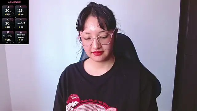 alexaa08 online show from February 20, 1:35 pm