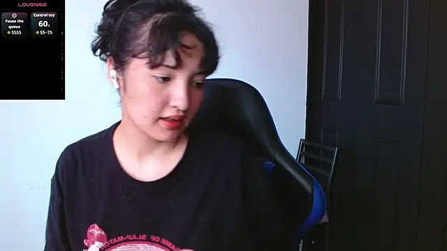 alexaa08 online show from May 28, 3:40 pm