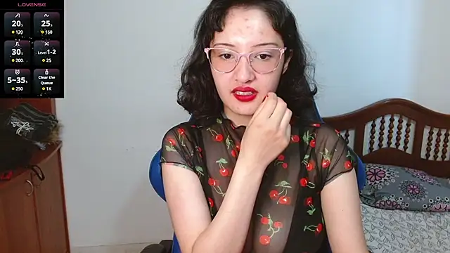 alexaa08 online show from November 7, 1:15 pm