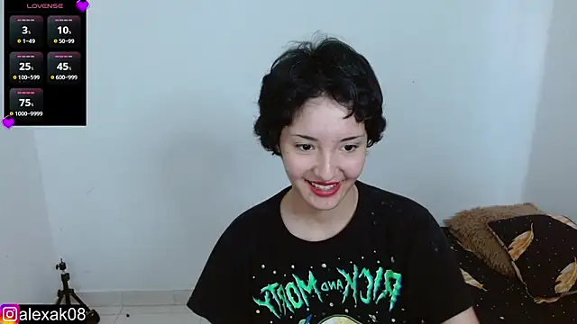 Snapshot of alexaa08 chatting on December 6, 5:38 pm alexaa08 online show from December 6, 5:38 pm