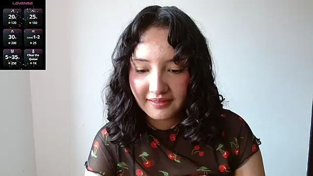 alexaa08 online show from April 14, 3:39 pm