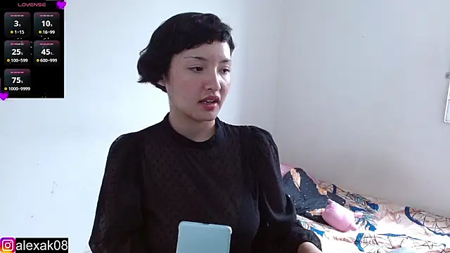 Snapshot of alexaa08 chatting on February 27, 4:21 pm alexaa08 online show from February 27, 4:21 pm