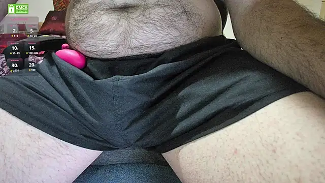 Papi Loveclits online show from May 27, 9:11 pm