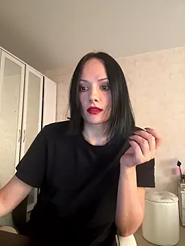 Devil Goddess online show from January 10, 1:06 pm