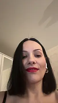 Devil Goddess online show from November 14, 12:31 pm