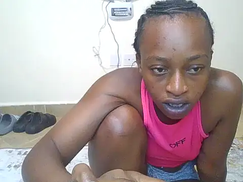 Petite doll20 online show from February 9, 12:25 pm