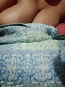 Mirella Mattos online show from April 7, 1:51 am
