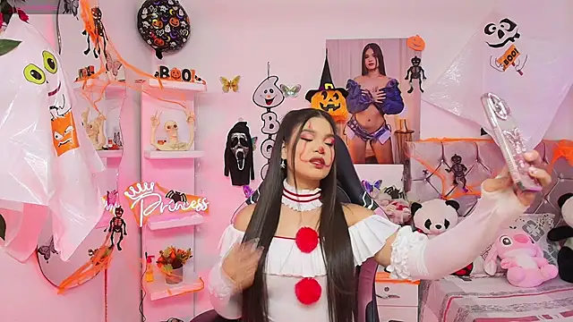 Snapshot of imsofy_ chatting on October 28, 9:25 pm imsofy online show from October 28, 9:25 pm