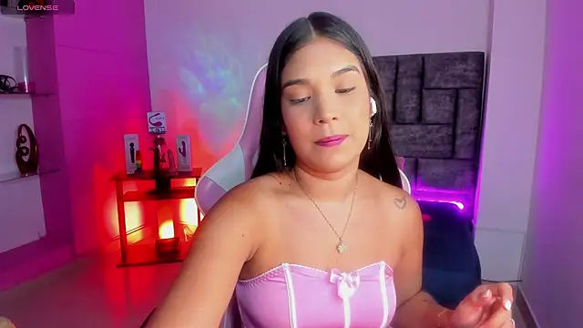 imsofy  online show from March 15, 8:54 pm