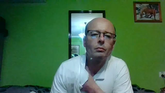 Snapshot of Tiger202441 chatting on June 12, 9:01 pm Tiger202441 online show from June 12, 9:01 pm