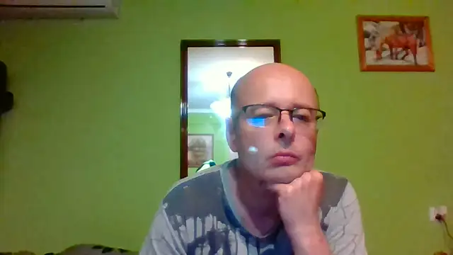 Snapshot of Tiger202441 chatting on June 18, 9:42 pm Tiger202441 online show from June 18, 9:42 pm