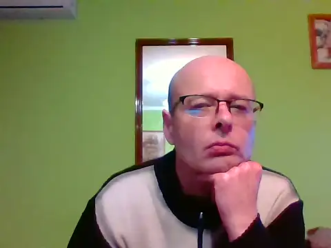 Tiger202441 online show from March 7, 7:41 pm