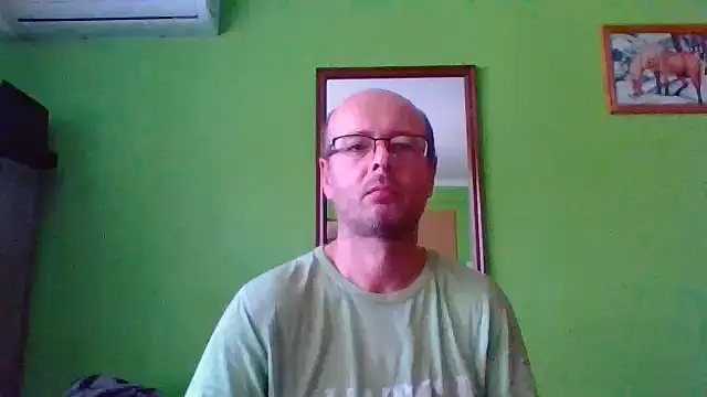 Snapshot of Tiger202441 chatting on July 17, 9:17 am Tiger202441 online show from July 17, 9:17 am