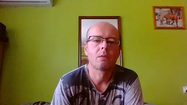 Snapshot of Tiger202441 chatting on July 8, 8:15 am Tiger202441 online show from July 8, 8:15 am
