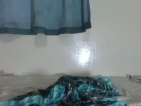 Wet goddess20 online show from October 15, 9:01 pm