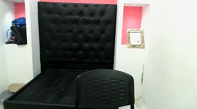 Snapshot of Dona_Tela chatting on December 13, 6:27 pm Dona Tela online show from December 13, 6:27 pm