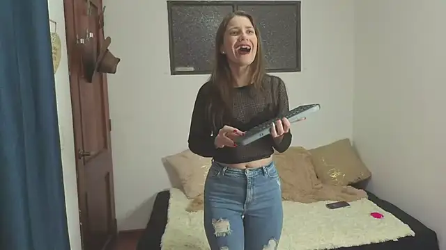 Natasha Kinski online show from January 5, 6:55 pm