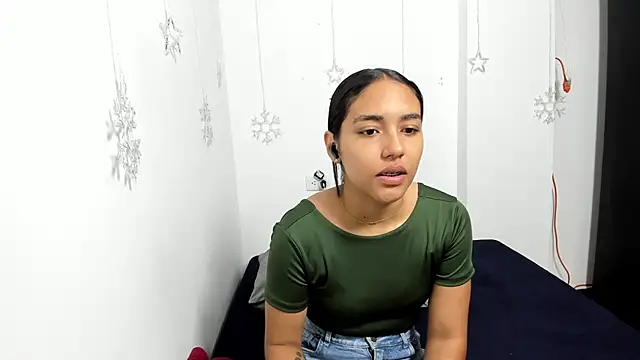 monse 02 online show from January 15, 1:25 pm