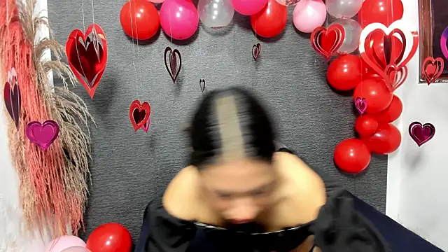 monse 02 online show from February 17, 12:38 pm