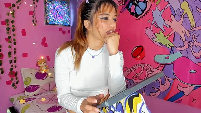 kittyzenn online show from February 28, 4:20 pm