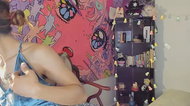 kittyzenn online show from November 22, 6:18 pm