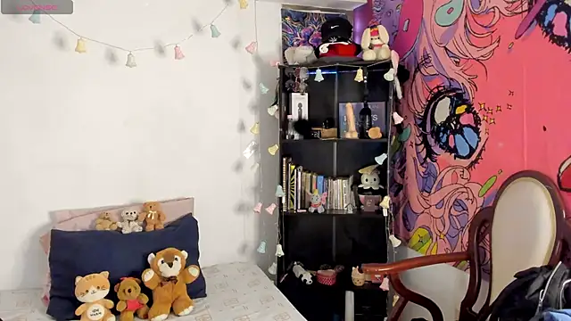 kittyzenn online show from September 17, 7:49 pm