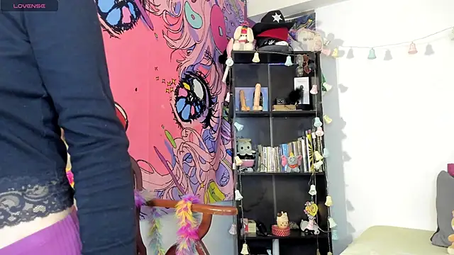 kittyzenn online show from November 12, 3:27 pm