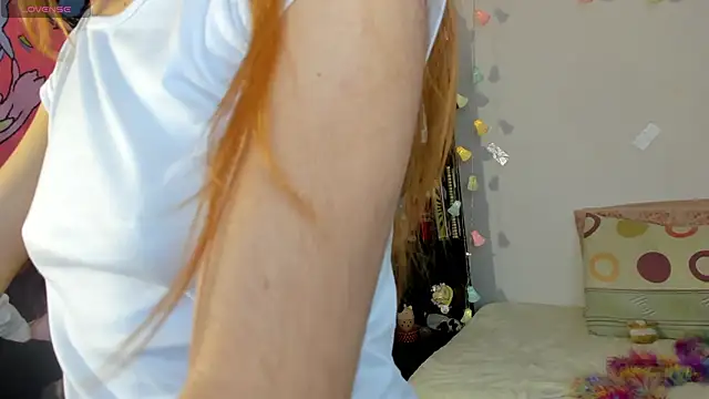 kittyzenn online show from October 11, 2:40 pm