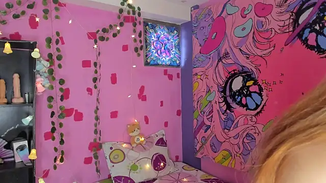 kittyzenn online show from February 10, 2:16 pm