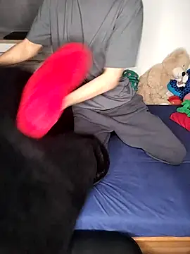 Dennis 2024 online show from October 21, 5:40 am