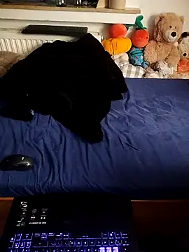 Dennis 2024 online show from September 8, 5:01 pm