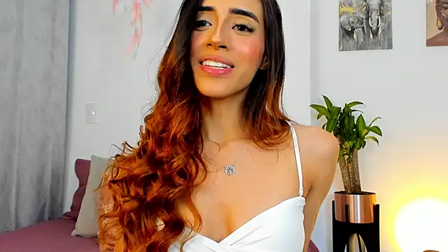 StormiRusso online show from January 17, 5:11 am