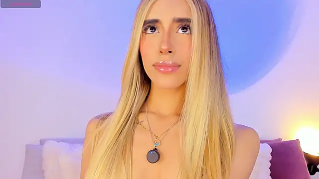 StormiRusso online show from February 26, 12:32 am