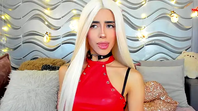 StormiRusso online show from December 30, 1:15 am