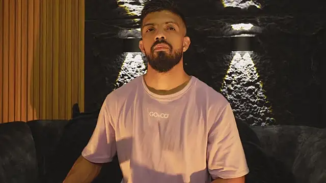 DannSaenz online show from October 28, 1:21 pm