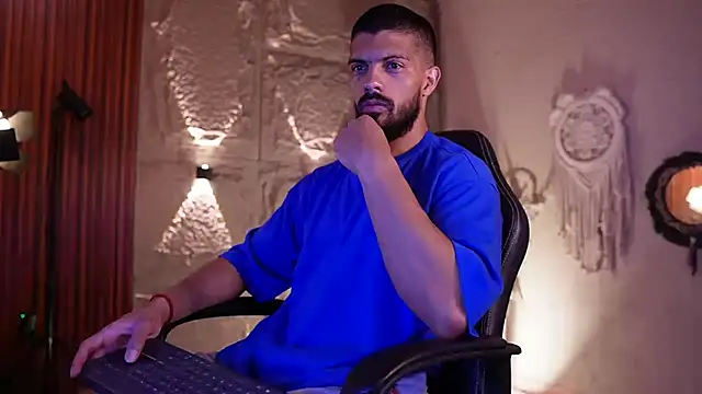 DannSaenz online show from June 16, 2:28 pm