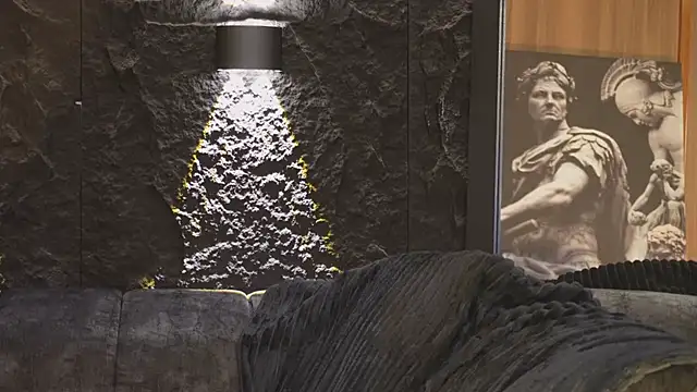 DannSaenz online show from October 27, 4:13 am