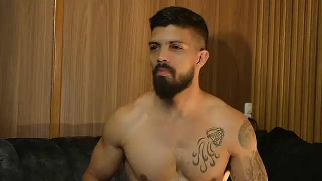 Snapshot of DannSaenz chatting on September 30, 12:55 pm DannSaenz online show from September 30, 12:55 pm