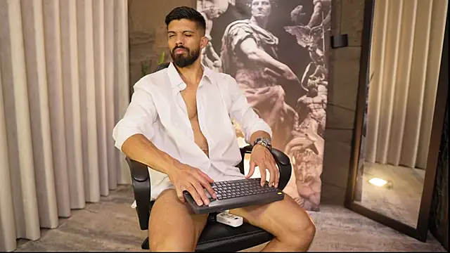 DannSaenz online show from March 7, 3:06 pm