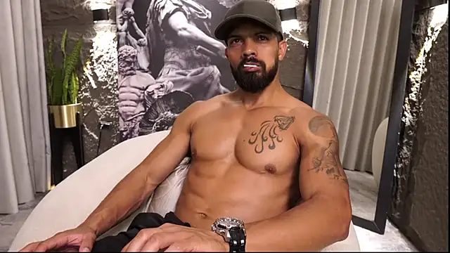 DannSaenz online show from March 25, 1:10 pm