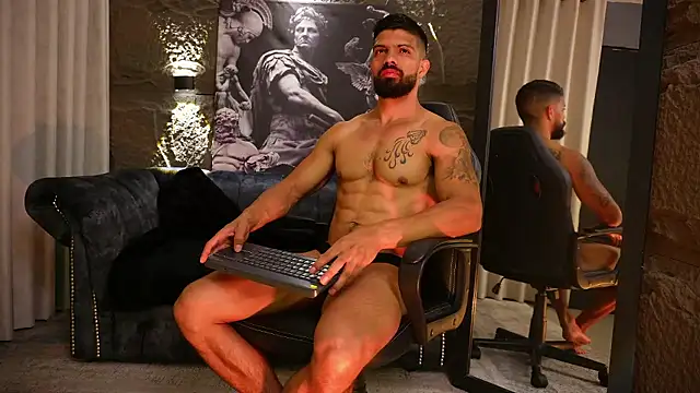 DannSaenz online show from January 12, 1:40 pm