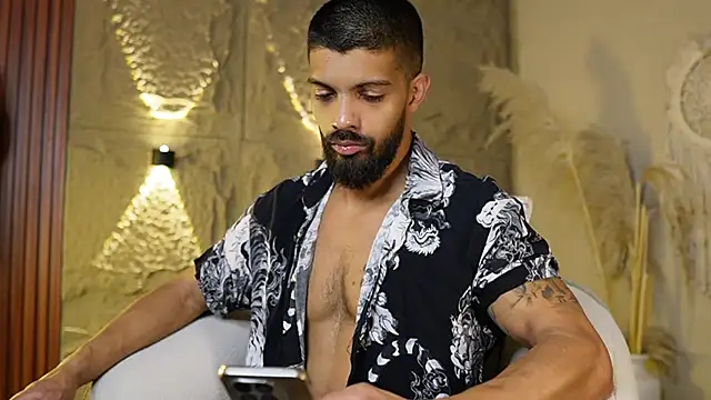 Snapshot of DannSaenz chatting on May 29, 11:05 am DannSaenz online show from May 29, 11:05 am