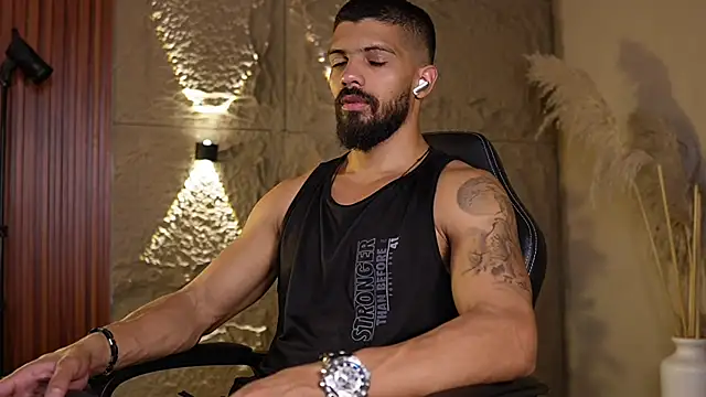 DannSaenz online show from June 4, 4:00 pm