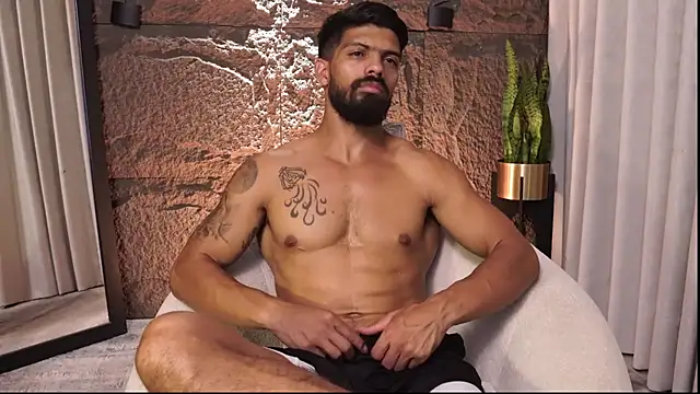 DannSaenz online show from April 17, 2:53 pm