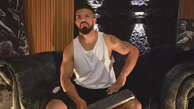 DannSaenz online show from October 29, 1:21 pm