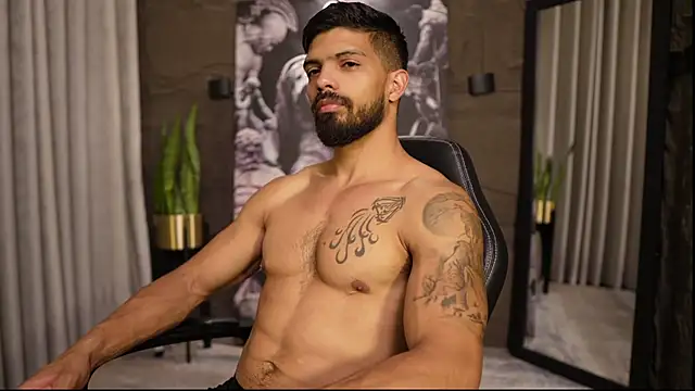 DannSaenz online show from March 13, 7:41 pm