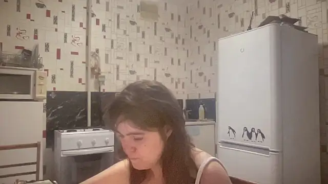 Diamond Tyler online show from May 12, 4:13 pm